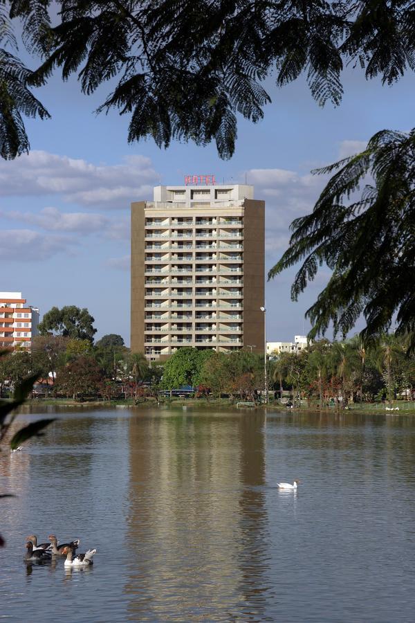Lagoa Serena Flat Hotel 阿拉拉斯 外观 照片